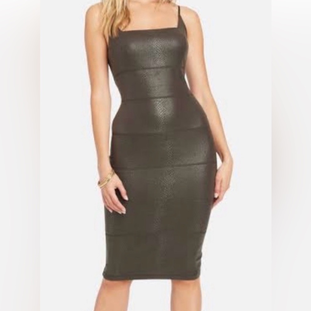 bebe Textured Square-Neck Midi Dress